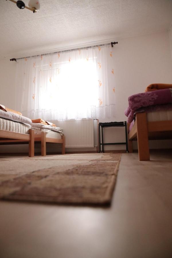 Smestaj U Novoj Varosi, Zlatar Apartment โนวาวาโรช ภายนอก รูปภาพ